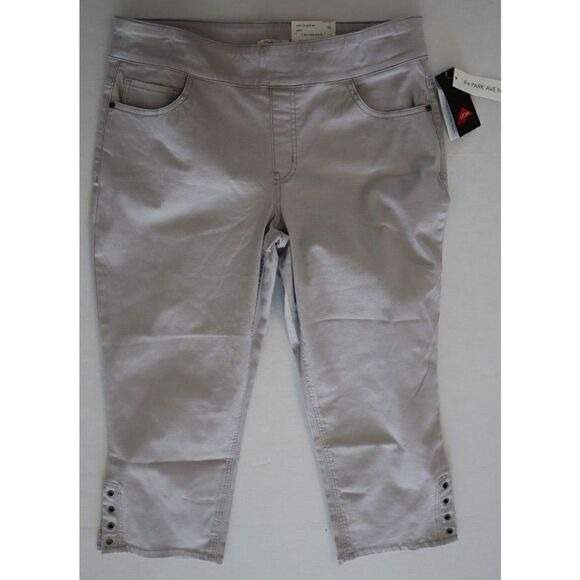 Westbound Women's Sz 14 Gray The Park Ave Fit Mid-Rise Pull On Capris - Picture 1 of 6
